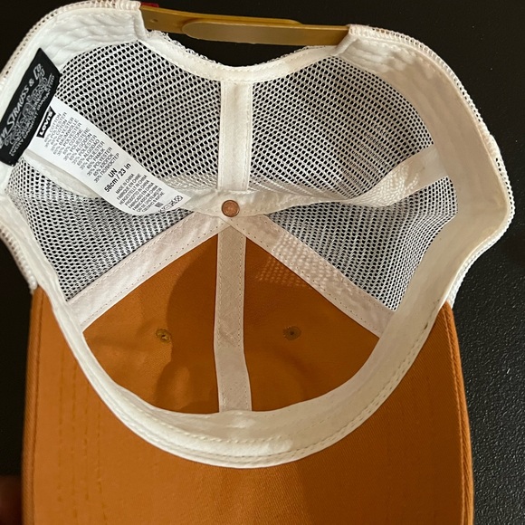 LEVI’S dad hat - Picture 3 of 4